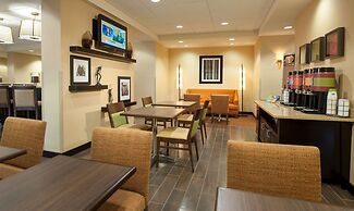 Hampton Inn Washington-Dulles Int'l Airport South