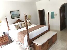 Negril Tree House Resort