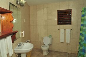 Negril Tree House Resort