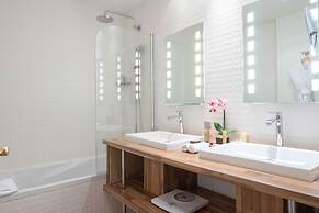 Hôtel Bradford Elysées – Astotel