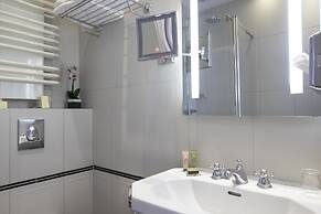 Hôtel Bradford Elysées – Astotel