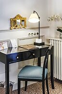 Hôtel Bradford Elysées – Astotel