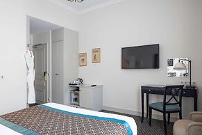 Hôtel Bradford Elysées – Astotel