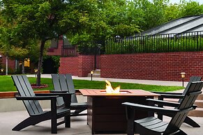 Radisson Hotel Colorado Springs Airport