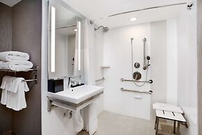 Embassy Suites by Hilton Orlando International Dr Conv Ctr