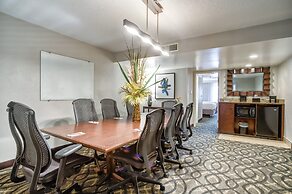 Embassy Suites by Hilton Orlando International Dr Conv Ctr