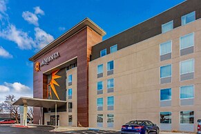 La Quinta Inn & Suites by Wyndham Lubbock West Medical Centr