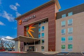 La Quinta Inn & Suites by Wyndham Lubbock West Medical Centr