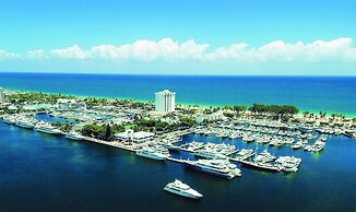 Bahia Mar Ft. Lauderdale Beach- a DoubleTree by Hilton Hotel