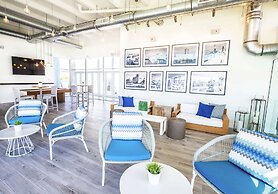 Bahia Mar Ft. Lauderdale Beach- a DoubleTree by Hilton Hotel