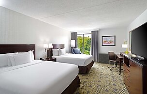 DoubleTree by Hilton Pittsburgh - Meadow Lands