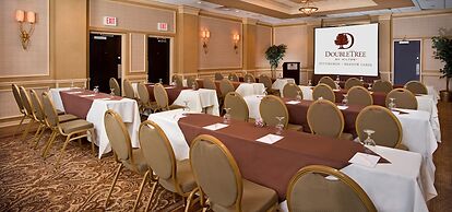 DoubleTree by Hilton Washington Meadow Lands Casino Area