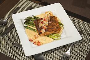 DoubleTree by Hilton Washington Meadow Lands Casino Area