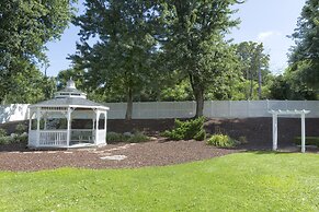 DoubleTree by Hilton Washington Meadow Lands Casino Area