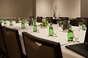 Delta Hotels by Marriott Winnipeg