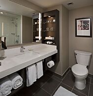 Delta Hotels by Marriott Winnipeg