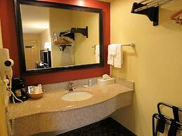 Rodeway Inn & Suites