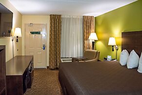 Rodeway Inn & Suites