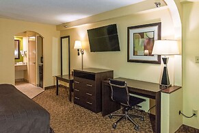 Rodeway Inn & Suites