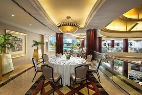 Beach Rotana