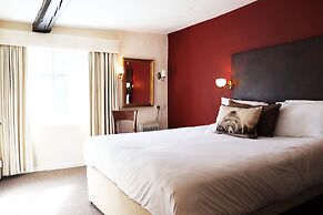 Shillingford Bridge Hotel