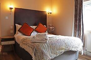 Shillingford Bridge Hotel
