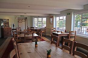 Shillingford Bridge Hotel