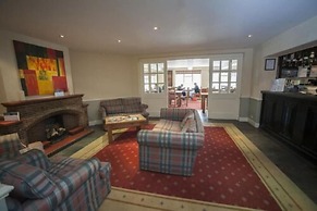 Shillingford Bridge Hotel