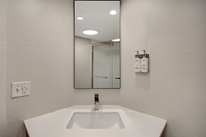 Holiday Inn Express Rochester - University Area by IHG