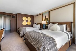 Omni Charlotte Hotel