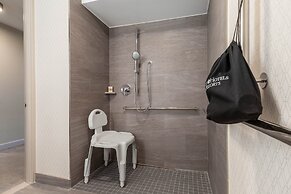 Omni Charlotte Hotel