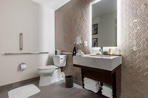 Omni Charlotte Hotel