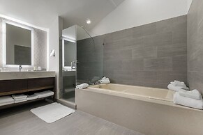 Omni Charlotte Hotel