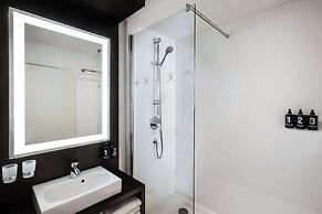 Lindner Hotel Dusseldorf Airport, part of JdV by Hyatt