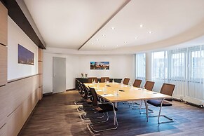 Lindner Hotel Dusseldorf Airport, part of JdV by Hyatt