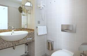 Lindner Hotel Dusseldorf Airport, part of JdV by Hyatt