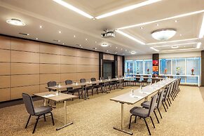 Lindner Hotel Dusseldorf Airport, part of JdV by Hyatt