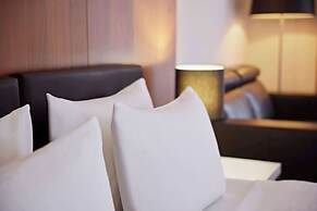 Lindner Hotel Dusseldorf Airport, part of JdV by Hyatt