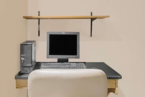 Super 8 by Wyndham Ashland