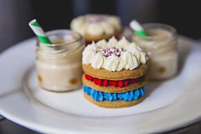 The Mandeville Hotel