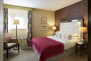 The Mandeville Hotel