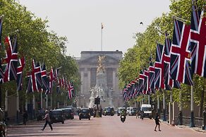 The Mandeville Hotel