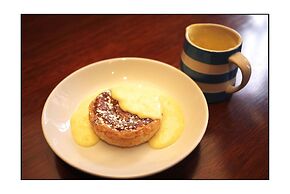 The Mandeville Hotel