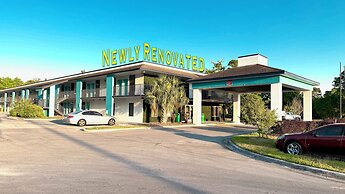 Days Inn by Wyndham Eglin AFB