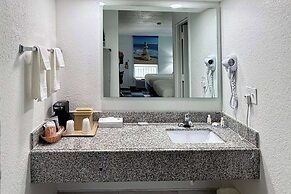 Days Inn by Wyndham Eglin AFB