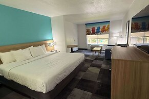 Days Inn by Wyndham Eglin AFB