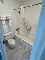 Days Inn by Wyndham Eglin AFB