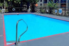 Days Inn by Wyndham Ashland