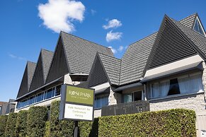 Auckland Rose Park Hotel