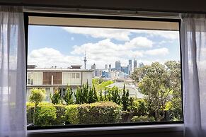 Auckland Rose Park Hotel